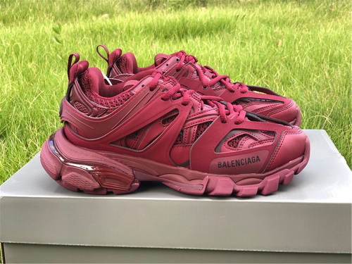 Original level_ three generations in Paris_ red color scheme_ full code shipment 36 --- 45-bfcb110e